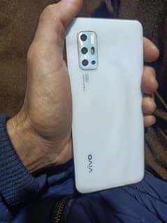 vivo v17 8gb ran 256 gb 10by8