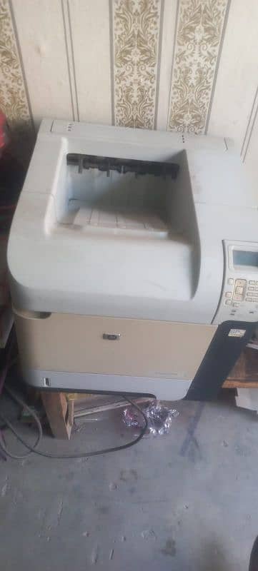 Hp Laserjet p4015n 0