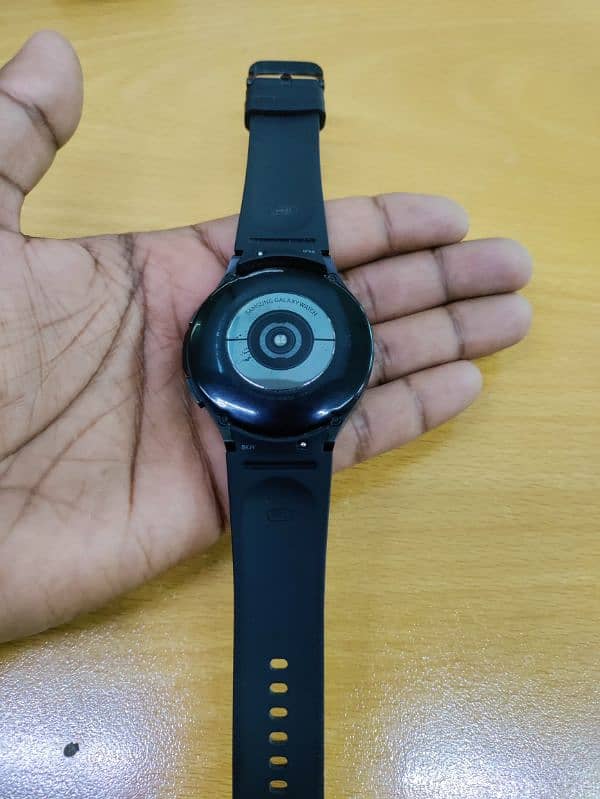 Samsung Watch 4 Classic 1