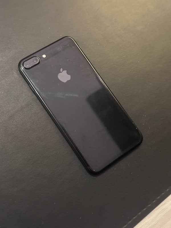 Iphone 7 plus jet black 10