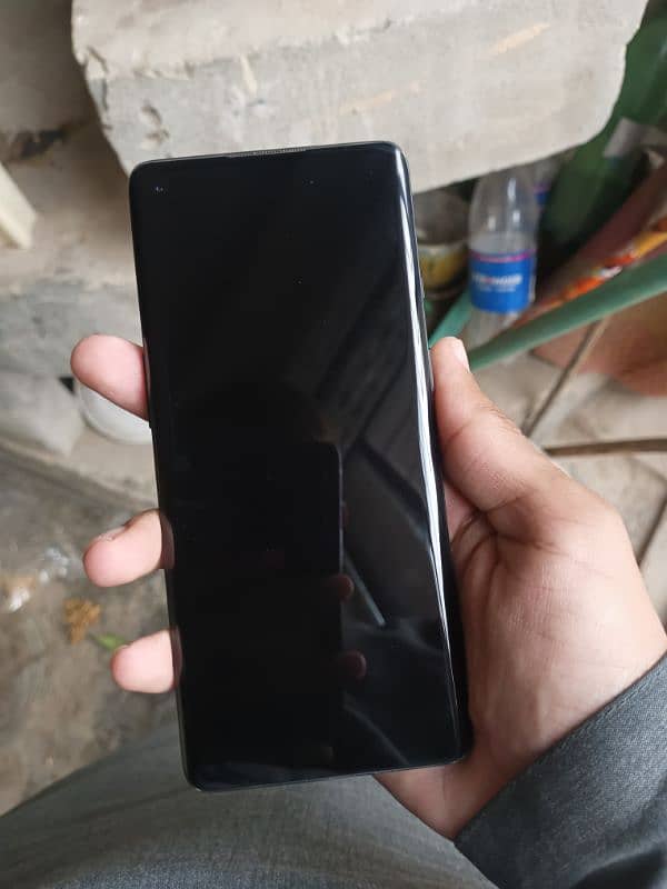 OnePlus 8 5g  8 / 128 Exchange possible 1