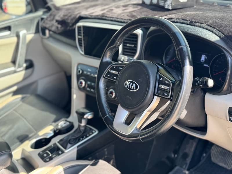 KIA Sportage 2022 14