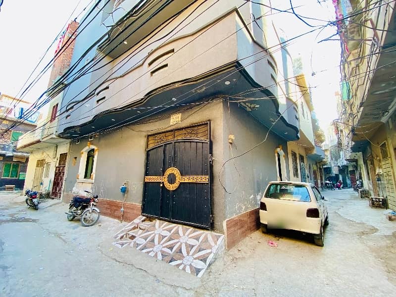 Tripple Storey 3 Marla House For sale In Samanzar Colony Samanzar Colony 2