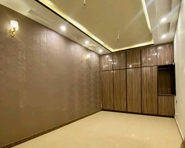 Tripple Storey 3 Marla House For sale In Samanzar Colony Samanzar Colony 15