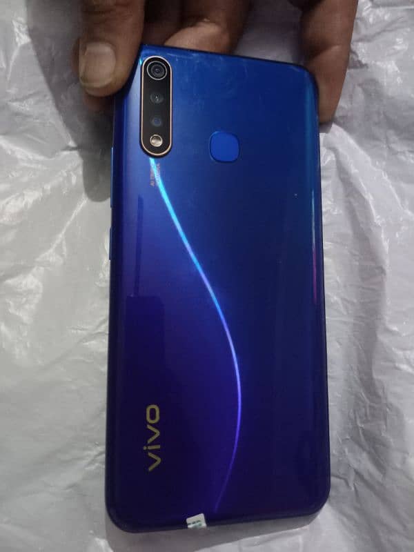 Vivo y19 0