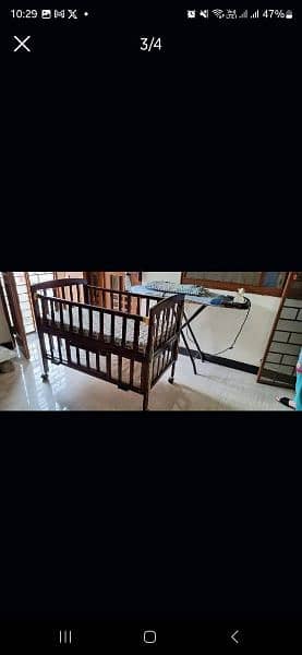 baby crib 2