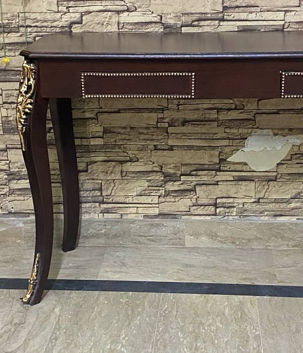 console table 1