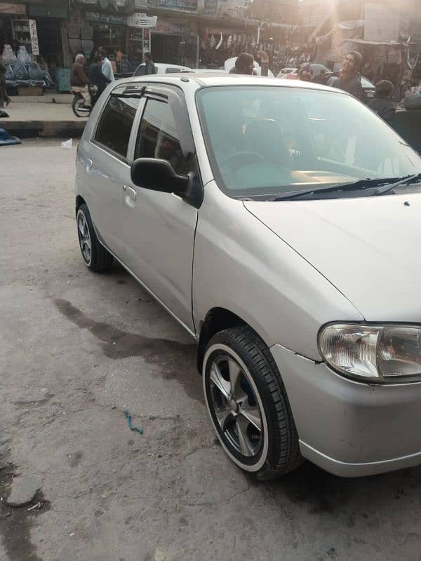 Suzuki Alto 2001 2