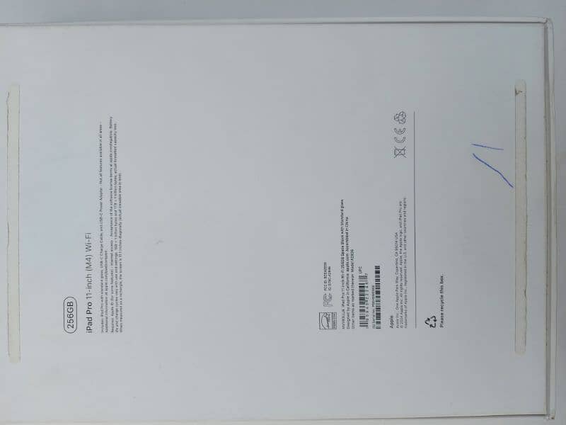 iPad Pro  M4 11 inch / 256GB / Complete Box / New Condition 17