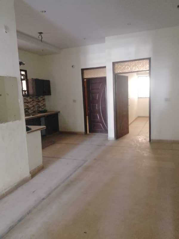 3 bed dd west open portion available for rent 6