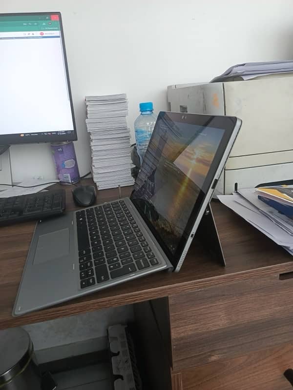 Dell Latitude 7200 2 in one 2