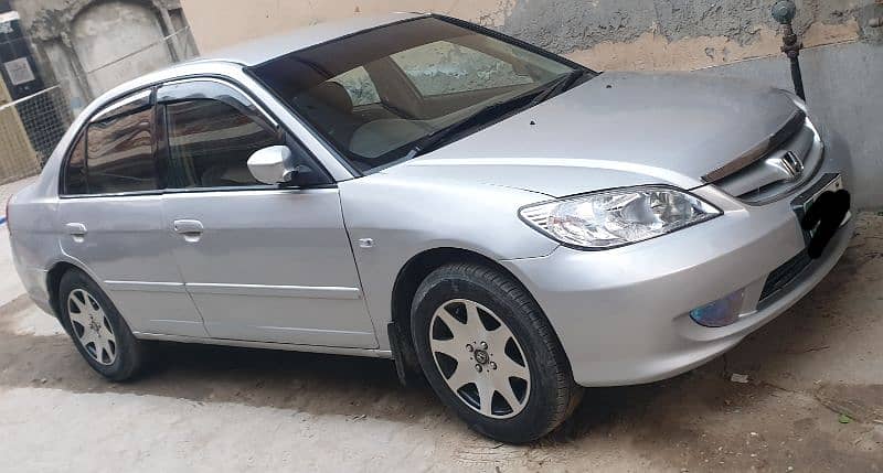 Honda Civic EXi 2004 1