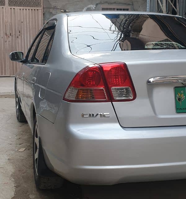 Honda Civic EXi 2004 2