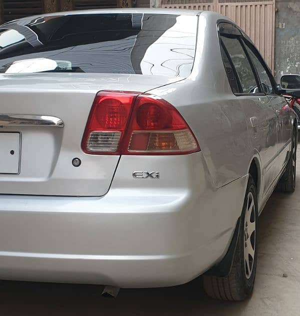 Honda Civic EXi 2004 3