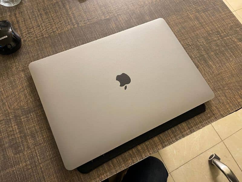 Macbook Pro 2018 32Gb / 512 GB 0