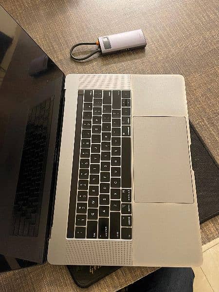 Macbook Pro 2018 32Gb / 512 GB 1