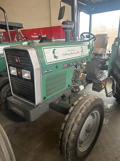 Massey Ferguson 385 DELUXE