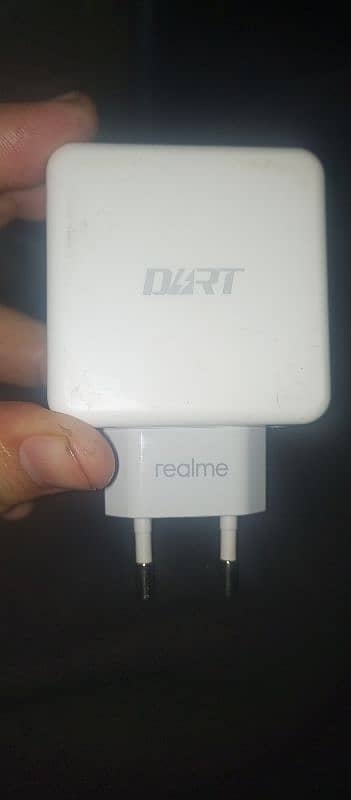 realme 6 dart   ka original charger 1