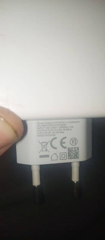 realme 6 dart   ka original charger 4