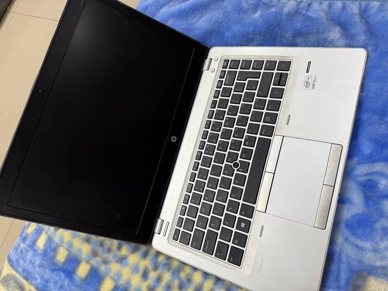 Hp folio 9470 0