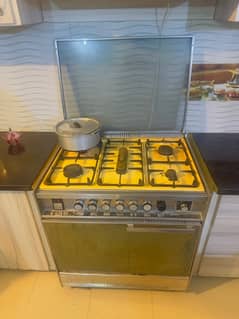 5-Burner Stove with Working Oven