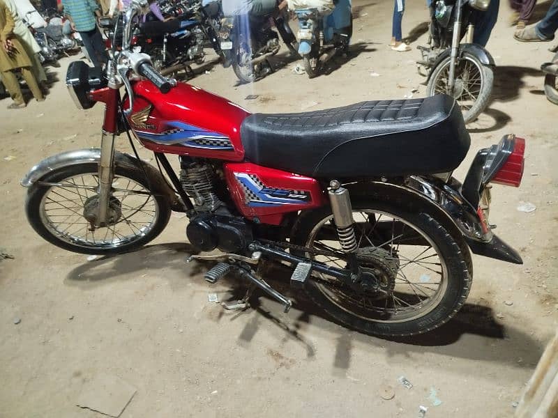 Honda CG 1985 model 125cc Gujranwala Number price final h 3