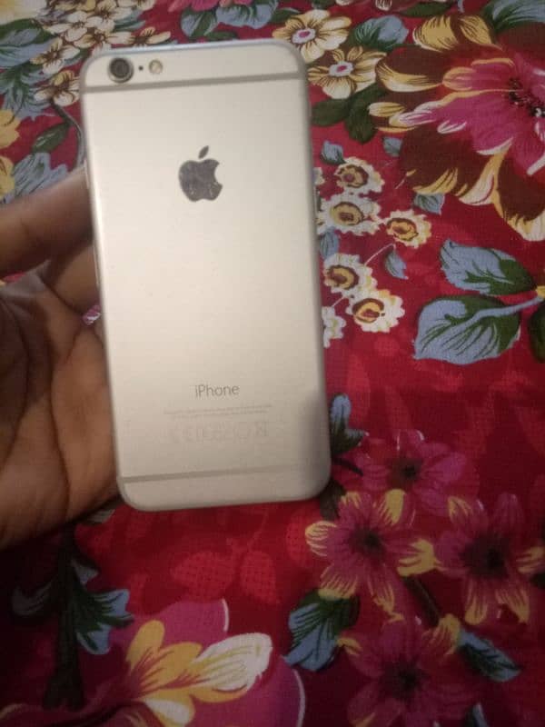 iPhone 6.64 gb 2