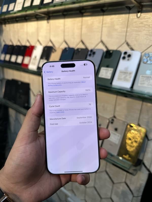 i phone 16 pro max factory unlocked 256gb 4month sim time 5