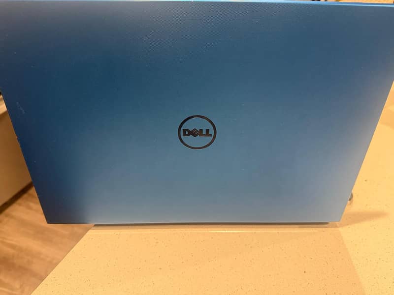 Dell Core i7, 6GB RAM 0