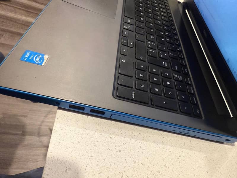 Dell Core i7, 6GB RAM 6