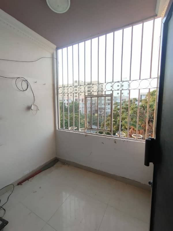 Crown castle 2 flat for rent 8