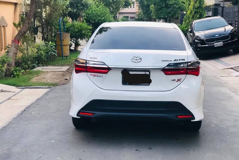 Toyota Corolla Altis 2022 4