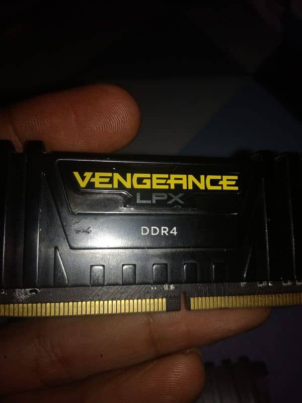 2 CORSAIR VENGEANCE LPX DDR4 RAM FOR SALE 0