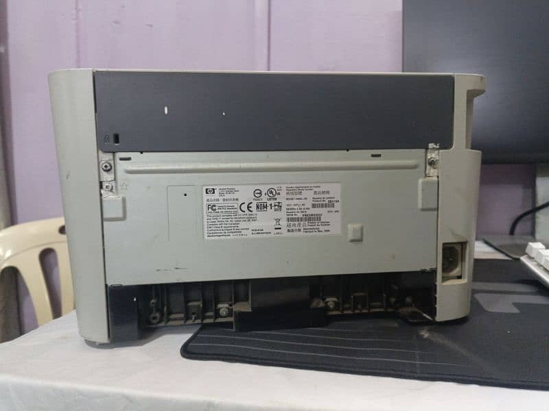 HP Laser jet P1505n 3