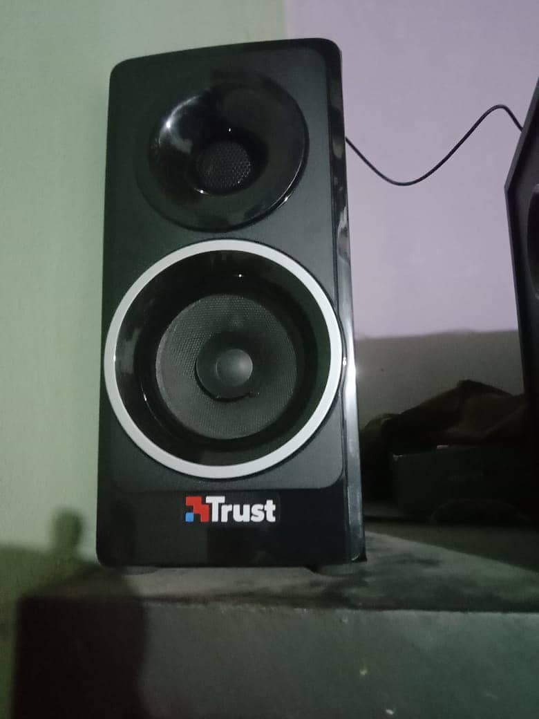 Trust woofer 3