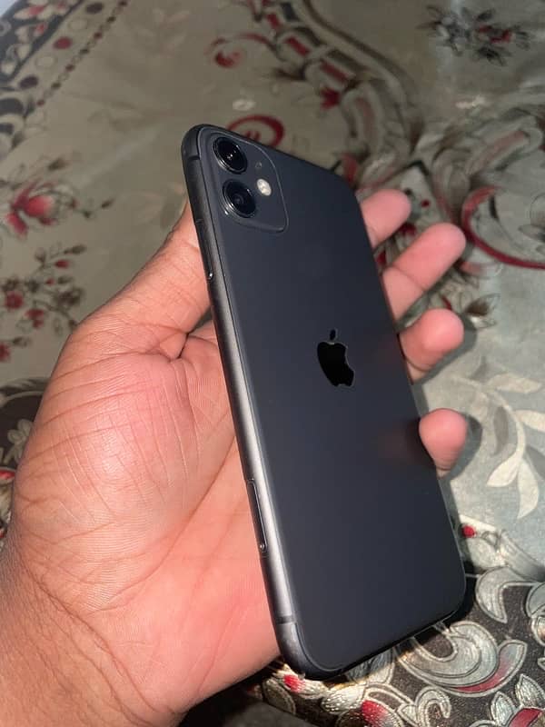 I phone 11 64gb non pta jv black colour 2