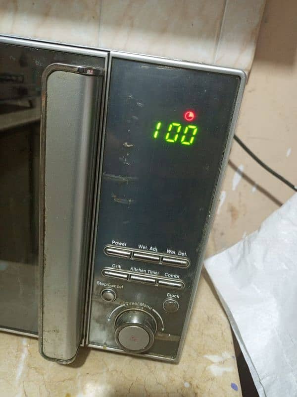 Waves Microwave oven 3