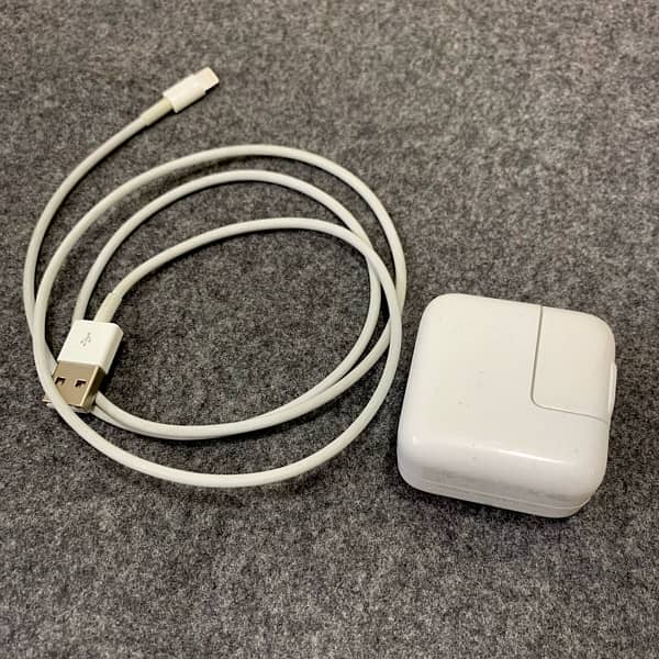 ipad original charger 12Watt+Cable /Orignal Fast/Apple 12 watt charger 8