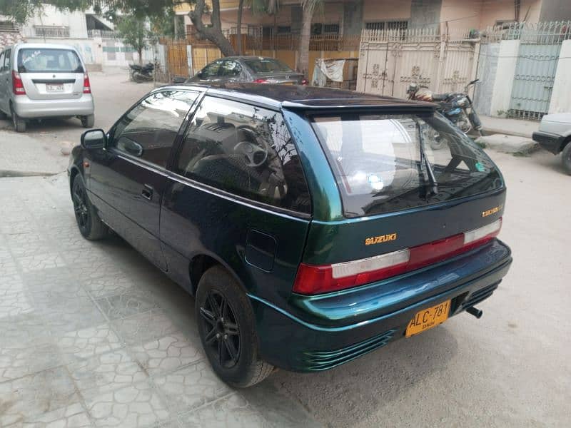 Suzuki Cultus Coupe 2