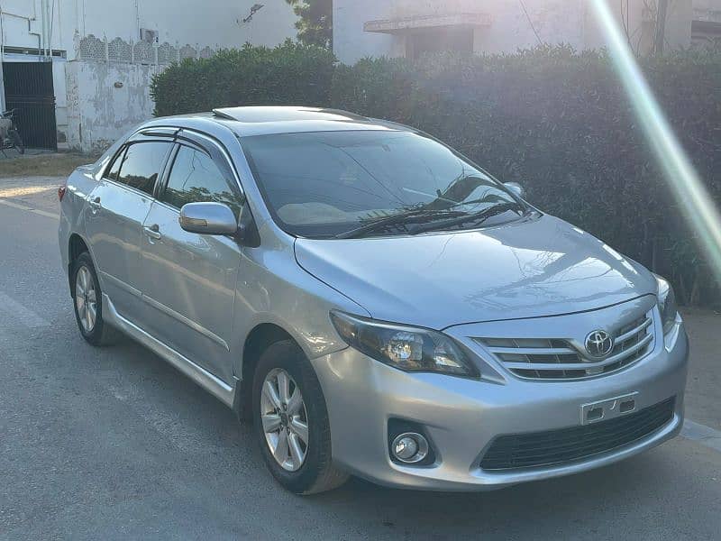 Toyota Corolla Altis (Sunroof 1.6) 2011. 3