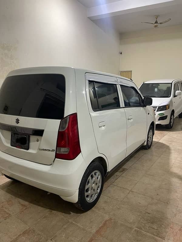 Suzuki Wagon R 2019 1