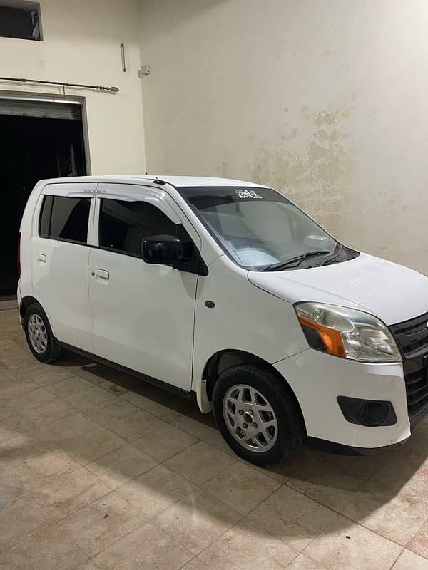 Suzuki Wagon R 2019 4