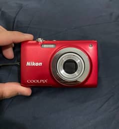 Nikon Coolpix S2500 Digital Camera