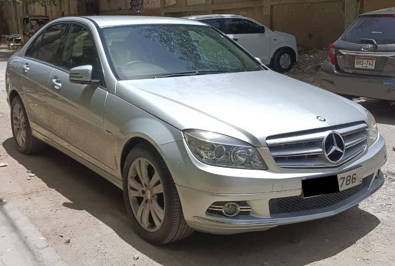 Mercedes 200 D 2010 3