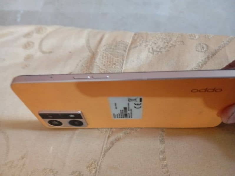 oppo F21pro  8/128  Brand new Condition. box complete Saman . 9