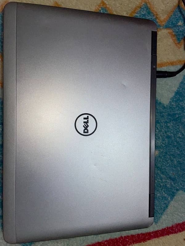 Dell Latitude E7240 Ultrabook 0