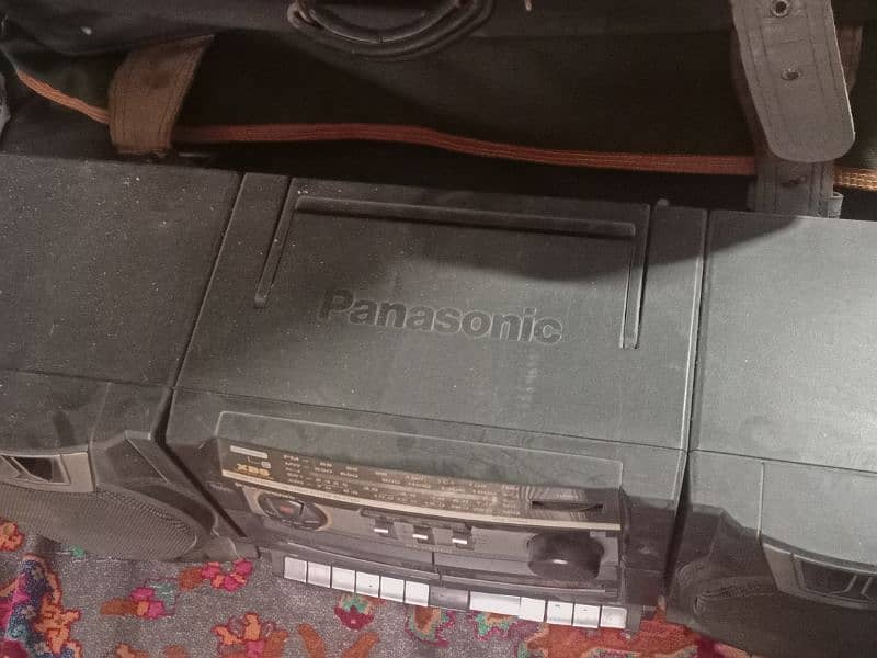 Panasonic cassette player 0