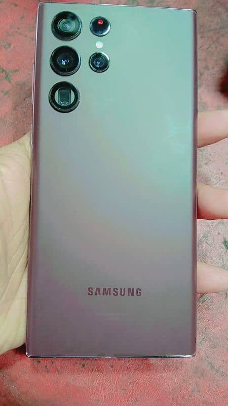 Samsung S22 ultra 0