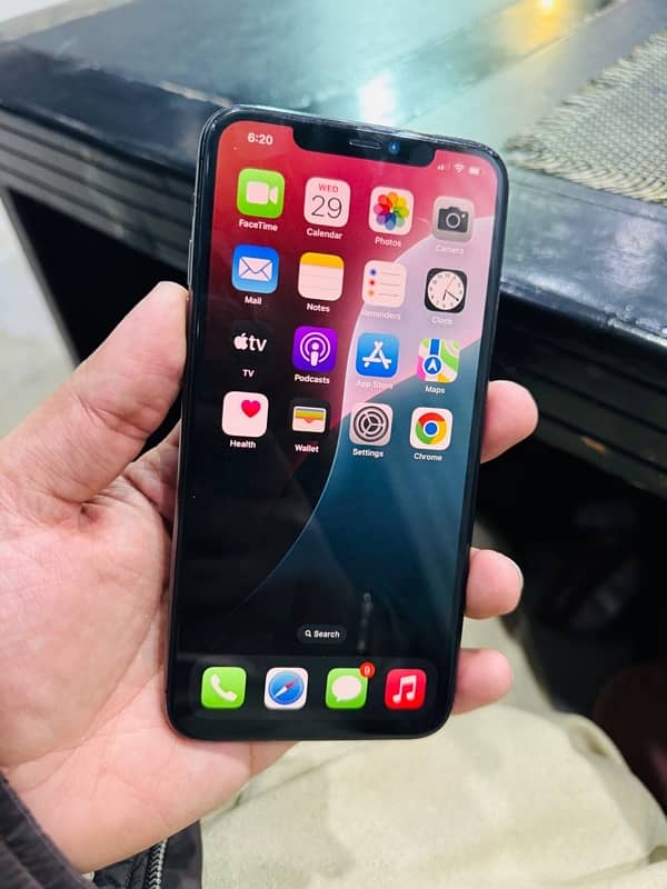 iphone 11 pro max pta approved 64gb 0