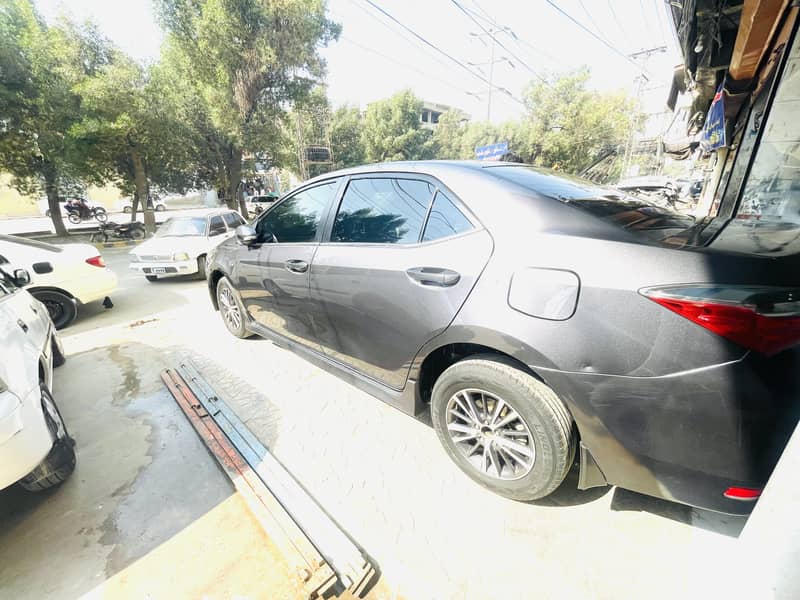 Toyota Corolla GLI 2018 10